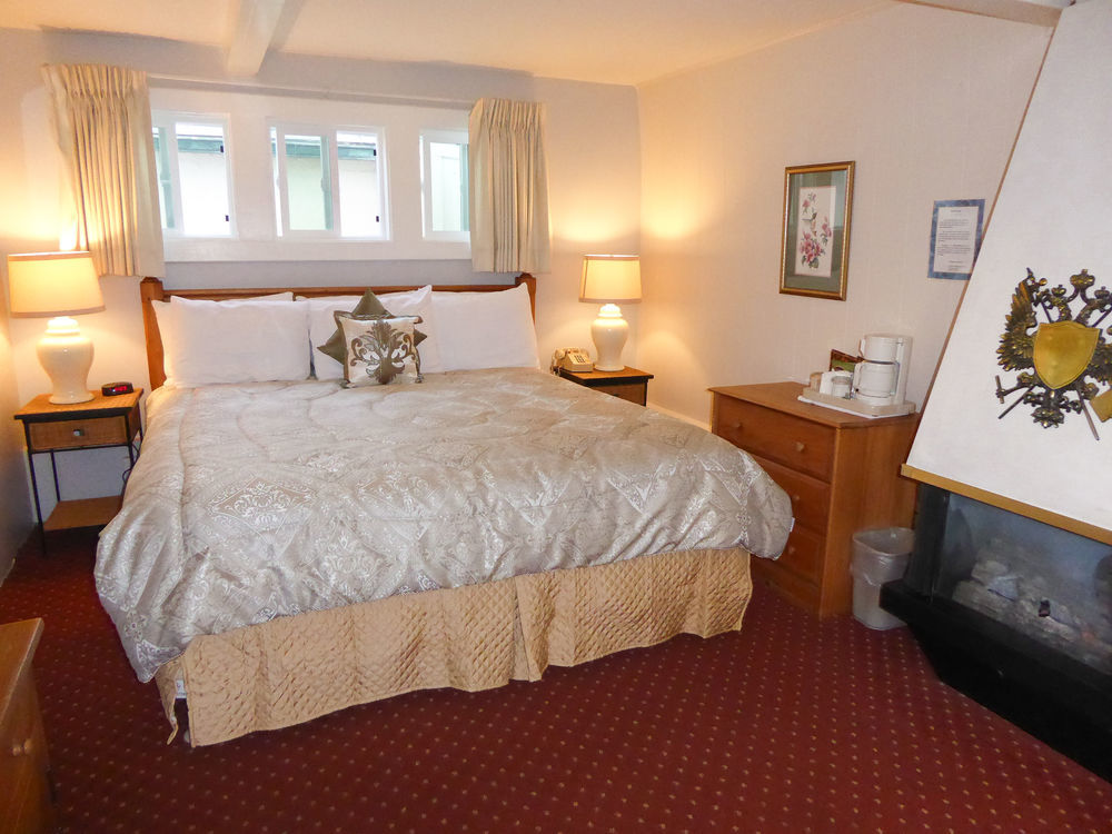 Carmel Fireplace Inn Dış mekan fotoğraf